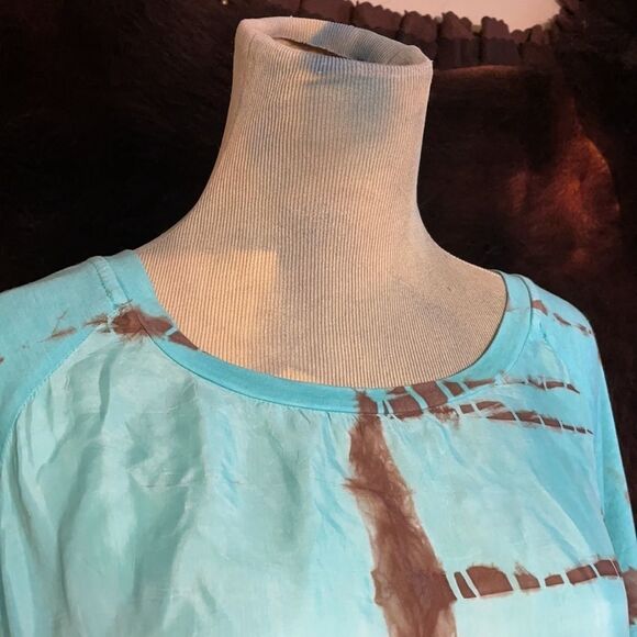 Whisper & Glow top XL (4094) - Picture 2 of 9